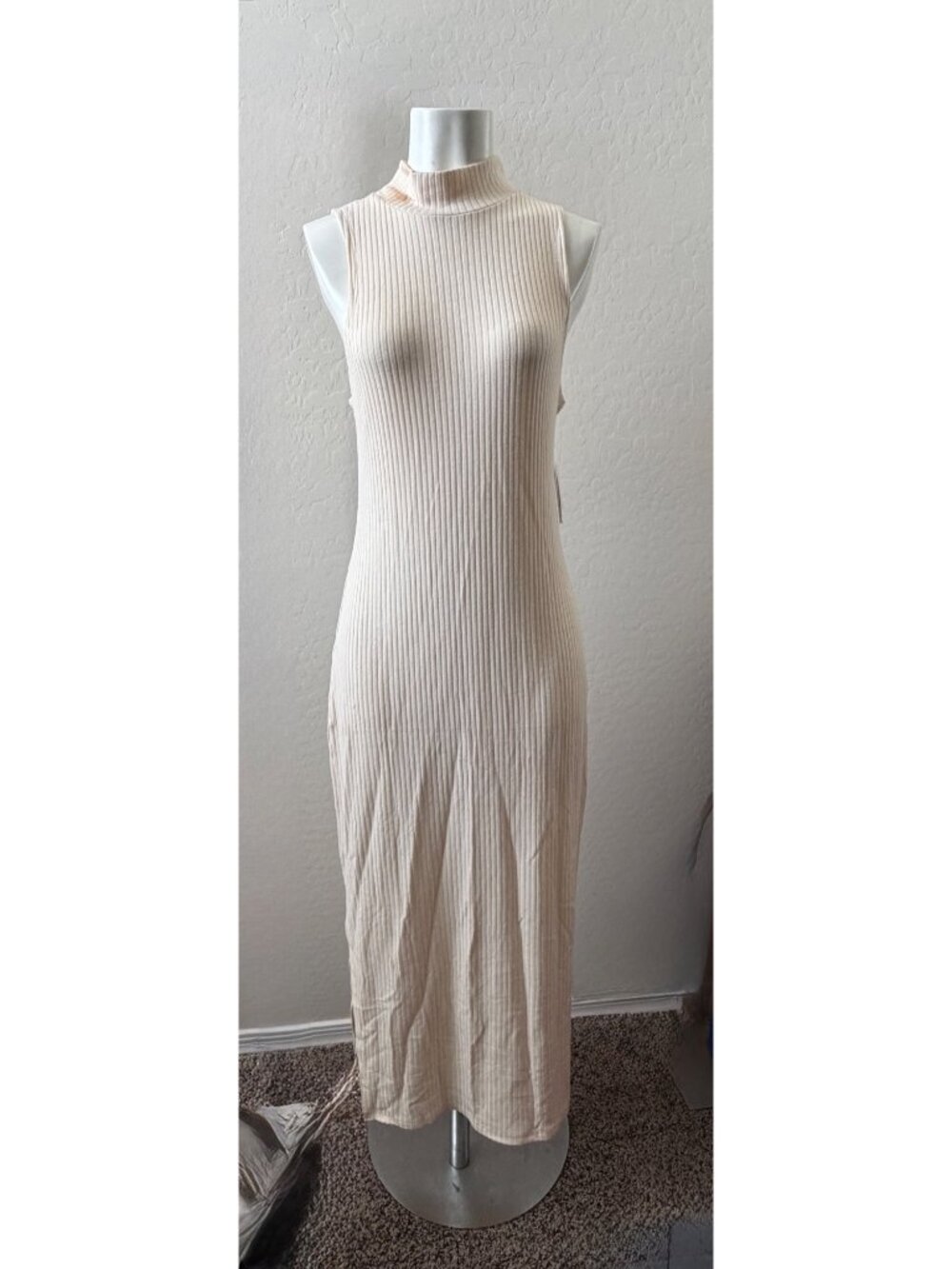 New! Beyond Yoga Ivory Cream Ribbed Maxi Dress sz M